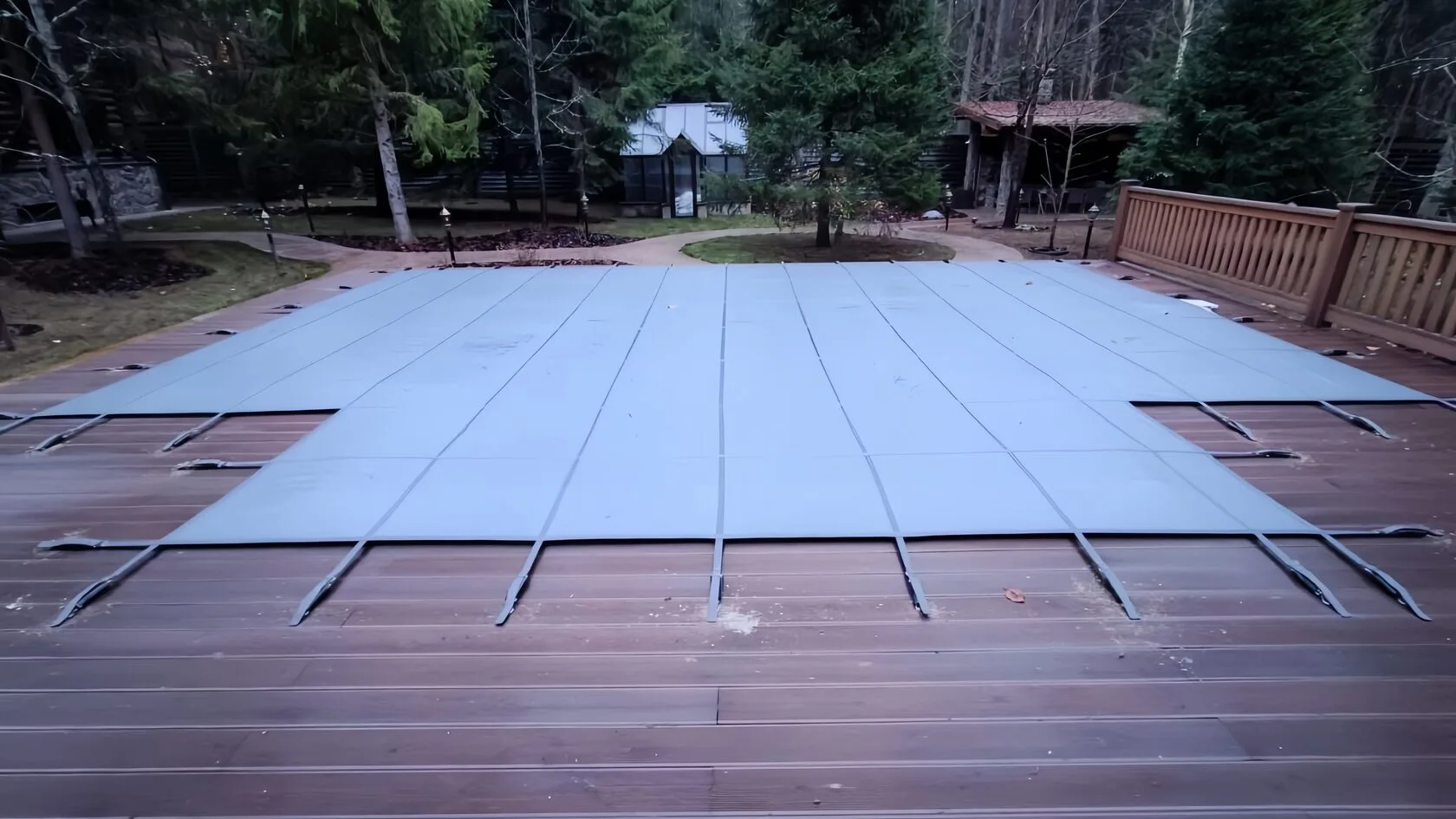 Покрывало для бассейна Laguna Cover Mesh в Гатчине