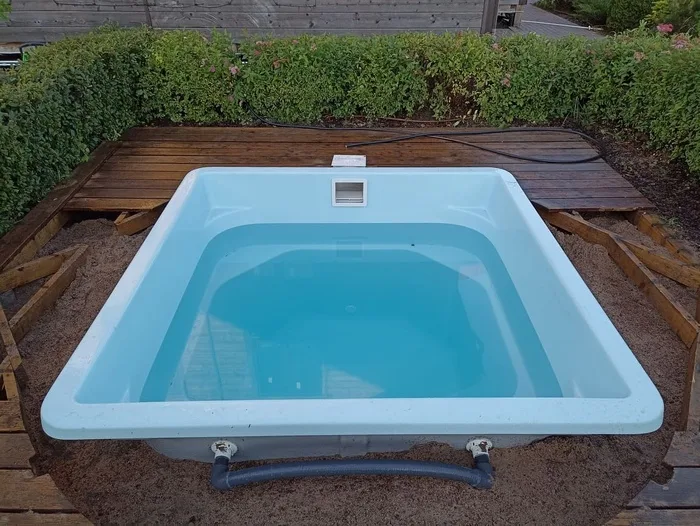 Композитная купель Laguna 2 — установка в Гатчине